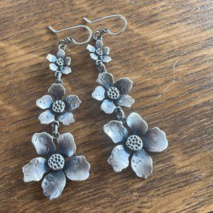 Noisy Plume Apple Blossom Earrings